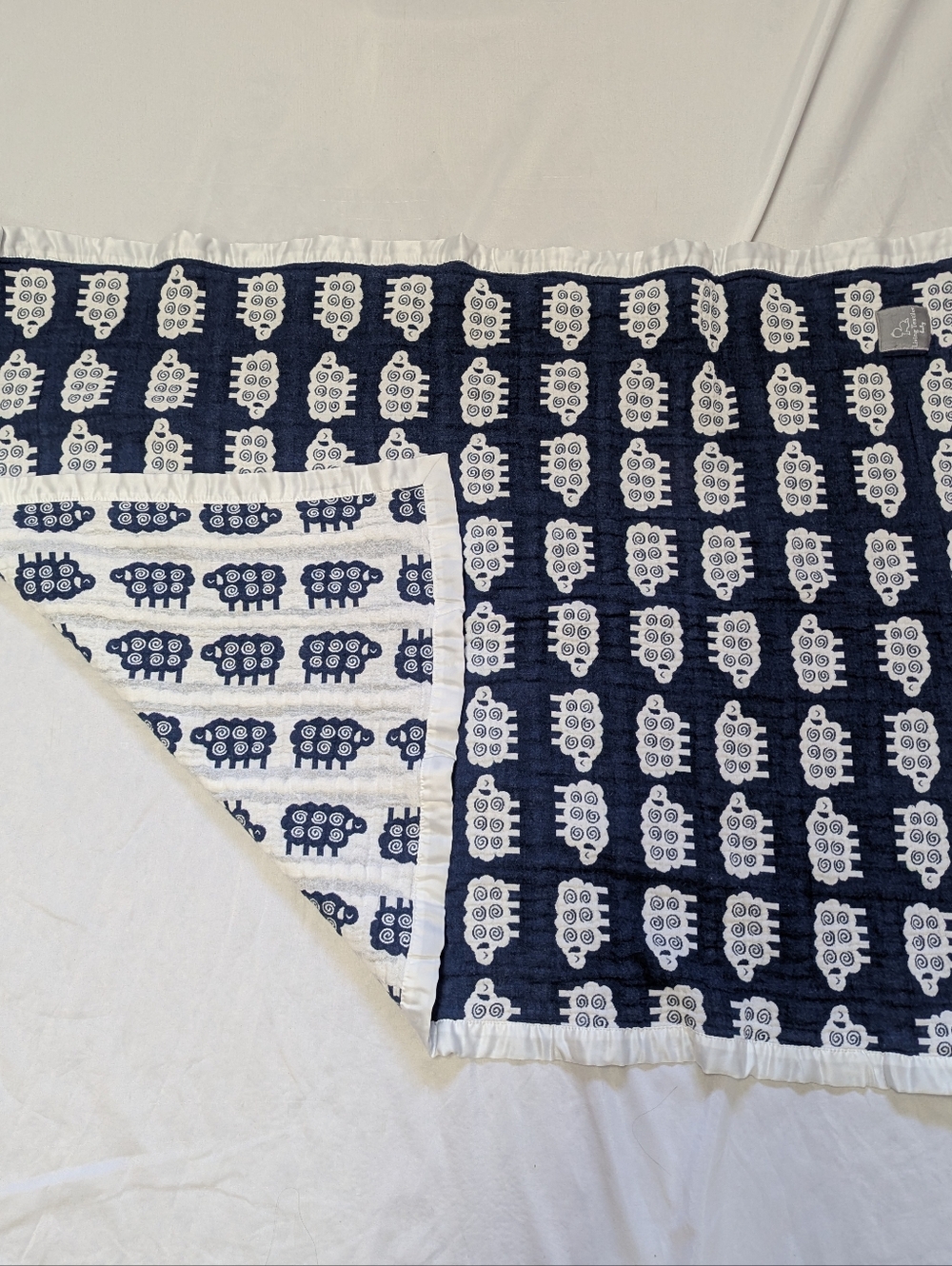 Living Textiles Baby Reversible Sheep Muslin  Baby Blanket Satin Trim 36" X 27"